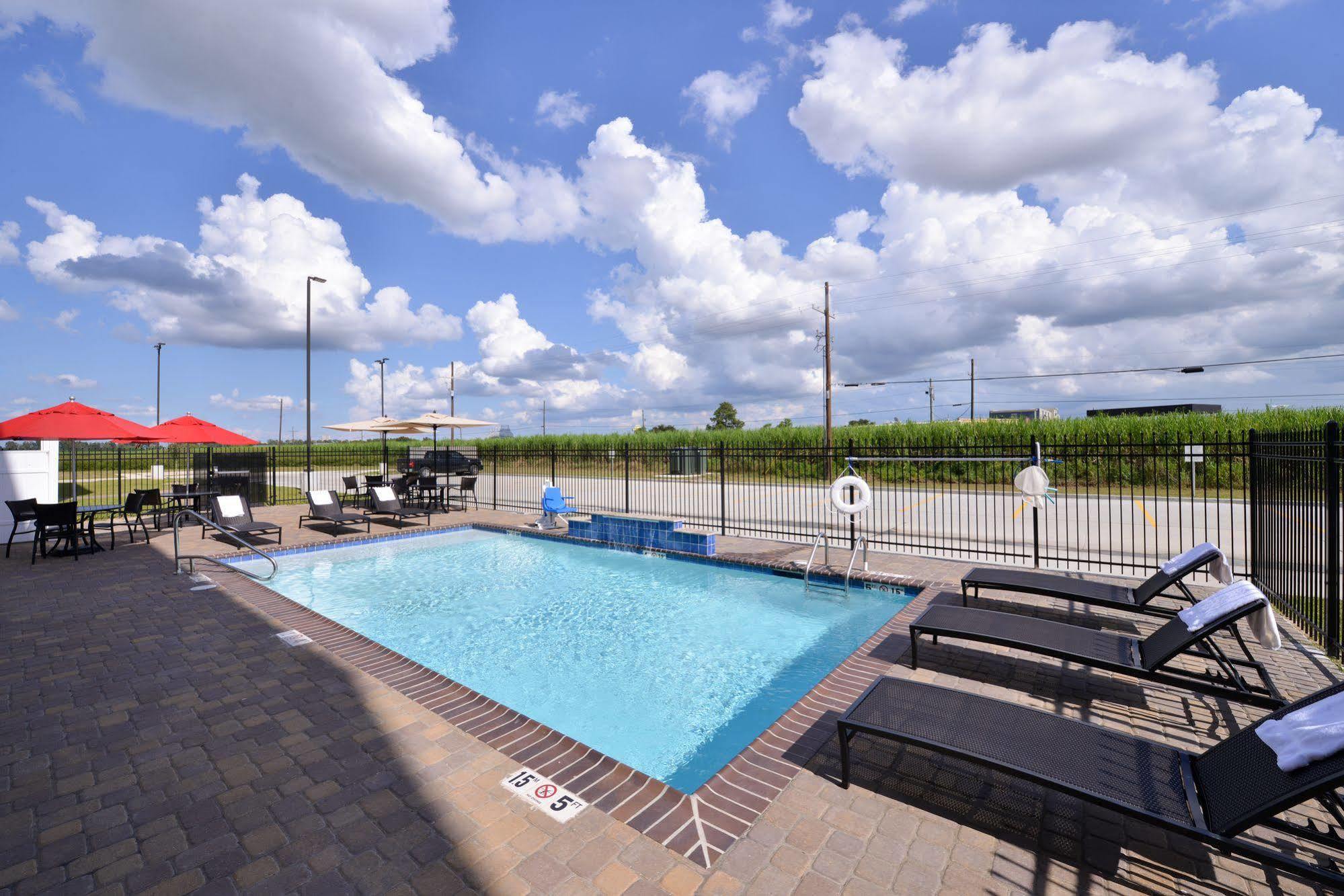 Holiday Inn Express Donaldsonville By Ihg Extérieur photo